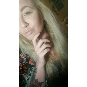 Meet your Posher, Jenn